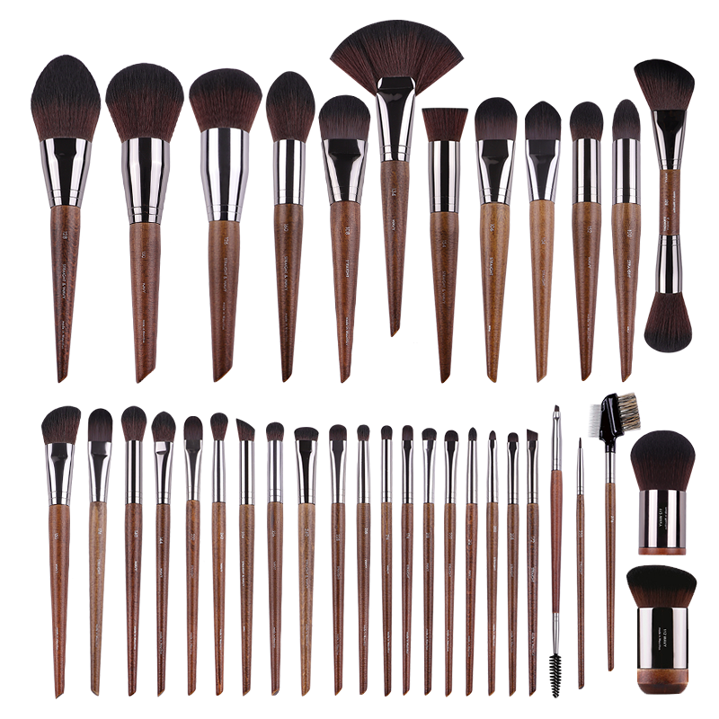 Makeup Brush Set & Kit Foundation Blusher Eyeshadow Highlight Powder Eyebrow Brushes